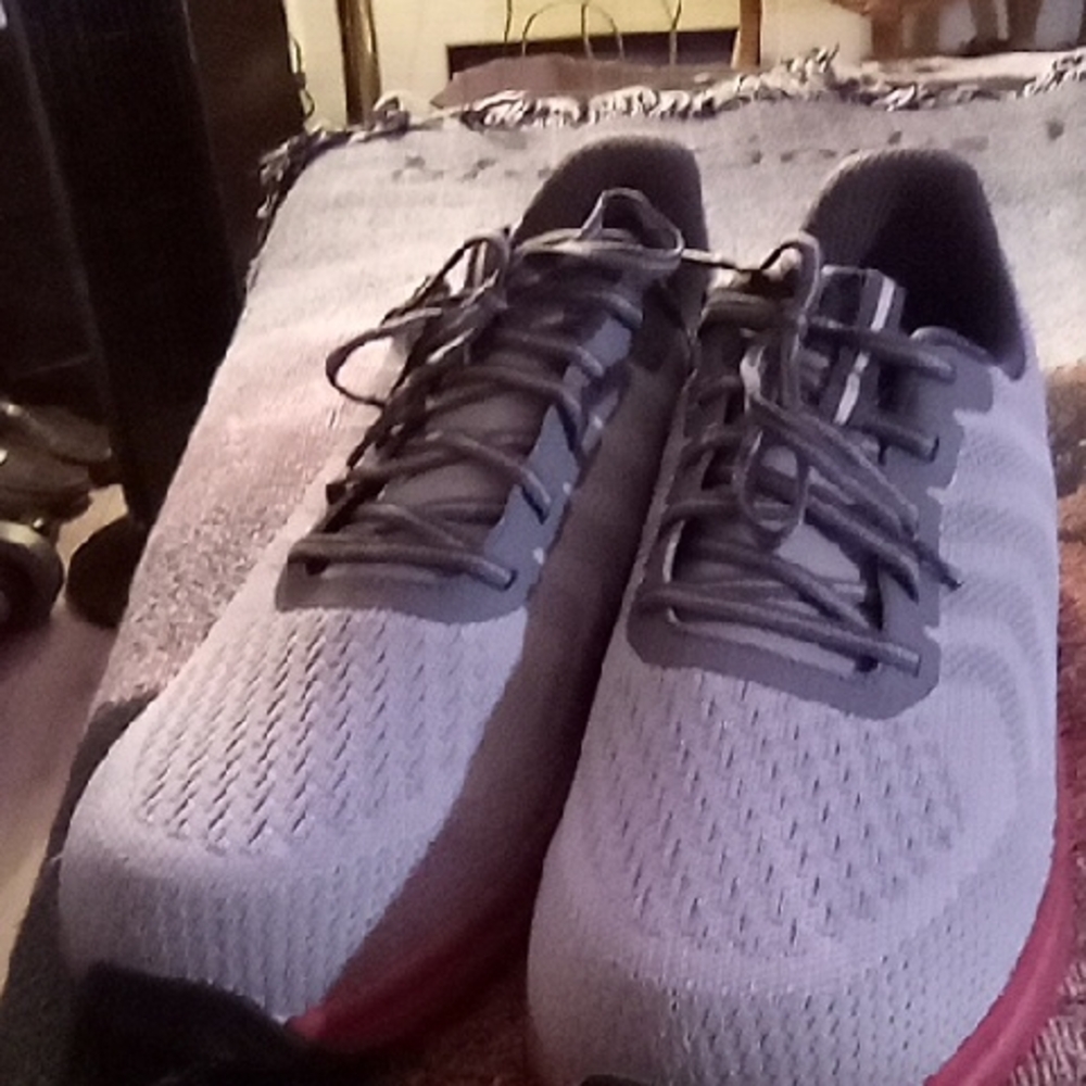 Men's Gray and Black Athletic Shoes